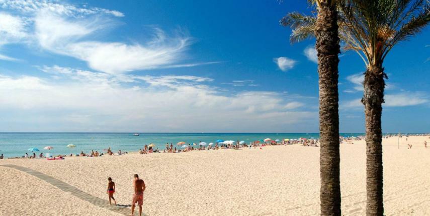 Apartamento Sweet Home Malgrat de Mar Bagian luar foto